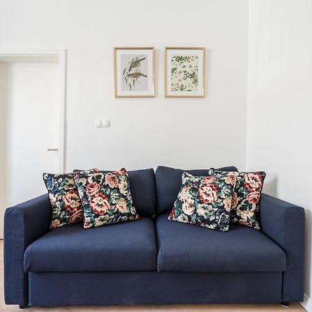 Bpr Blooming Design Home With A/C بودابست المظهر الخارجي الصورة